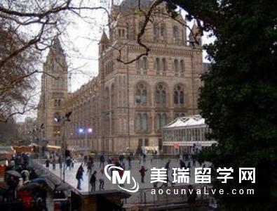 英国伦敦政经和杜伦大学哪个好?