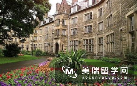 英国爱丁堡龙比亚大学怎么样?