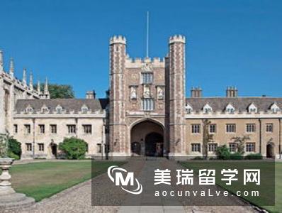 英国剑桥大学的费用情况  　　