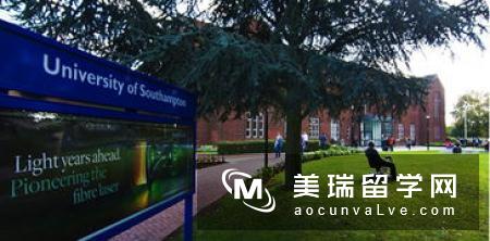 去英国留学读翻译专业有哪些大学？