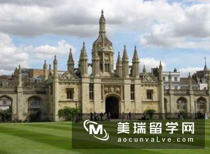 英国威尔士大学留学费用