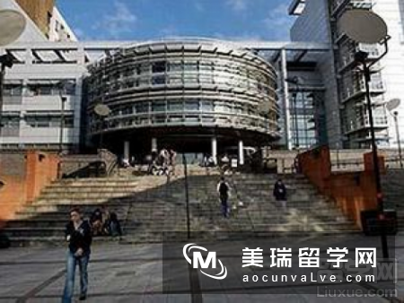 英国格拉斯哥加利多尼亚大学排名