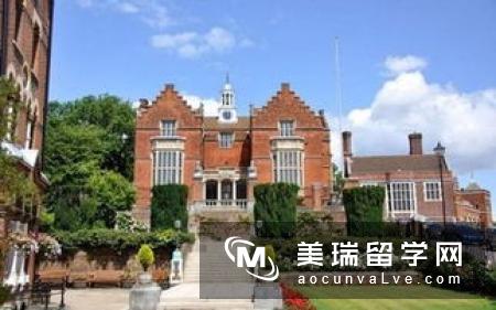 英国入学要求最高的顶级名校