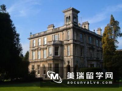 英国巴斯大学翻译专业有哪些？语言要求多少？