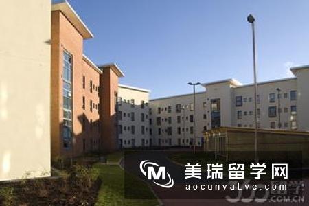 北安普顿大学 - The University of Northampton