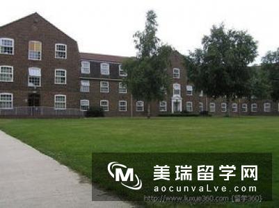 英国奇切斯特大学学院