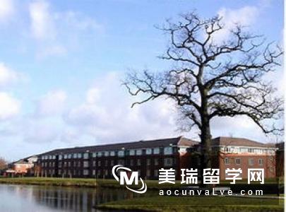 考文垂大学商科在英国排名