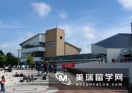 考文垂大学商科在英国排名