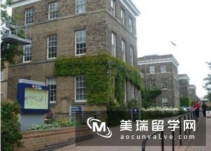 伯恩茅斯大学 - Bournemouth University