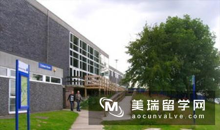 Bournemouth University伯恩茅斯大学