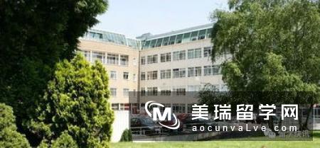 英国苏塞克斯大学国际大一学费多少?