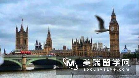 英国旅游酒店专业哪些学校排名靠前？