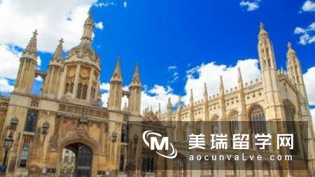 哪些英国大学提供带薪实习专业？