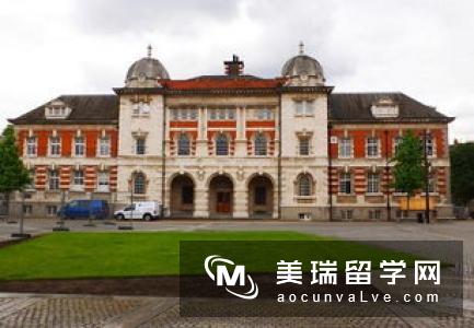 英国服装设计专业大学介绍